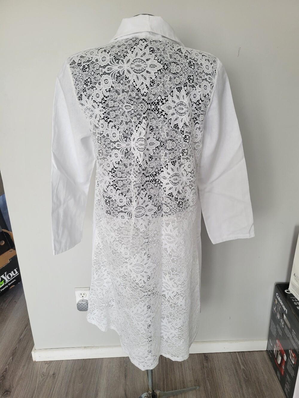 Beautiful Linen Cardigan With Lace Back Size L/XL